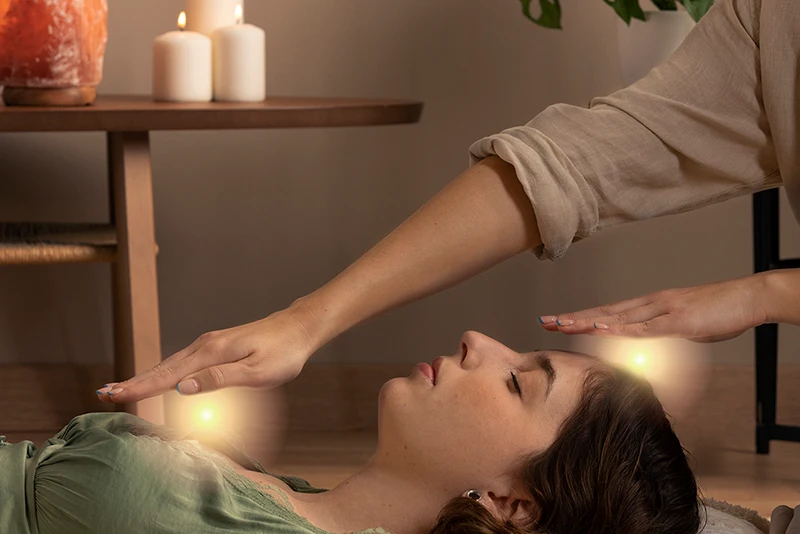 Reiki: A Energia Vital Universal para Equilíbrio e Cura